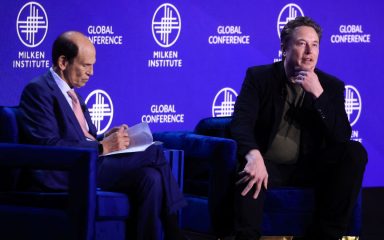 ایلان ماسک موجودات فضایی