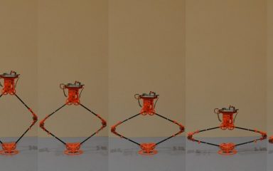 ربات برج ساعت بریتانیا