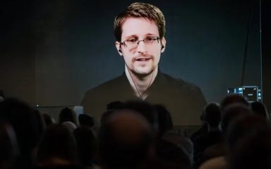 هشدار ادوارد اسنودن