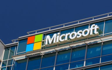 مایکروسافت: کامپیوتر خود را ۱۵ بار ری‌استارت کنید