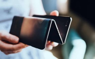 هواوی اولین گوشی تاشو سه لایه