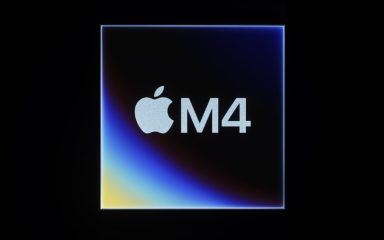 مک‌بوک پرو اپل با پردازنده M4