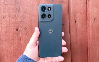 موتورولا Moto G86