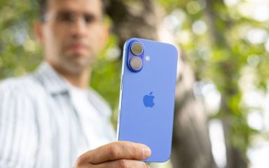 به روزرسانی iOS 18.4.1