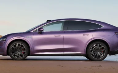 هواوی چری Luxeed R7