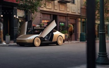 روبوتاکسی تسلا